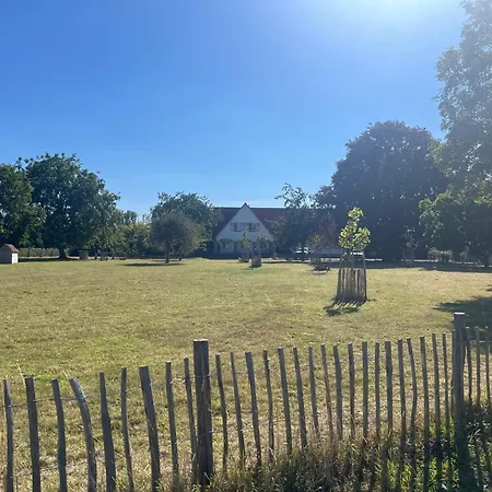 D'hôtes Lucia Avec Vue Sur Jardin Arboré